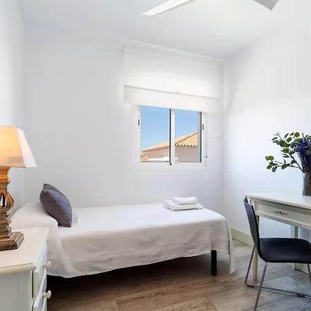 Casa Pilar Conil * Conil De La Frontera